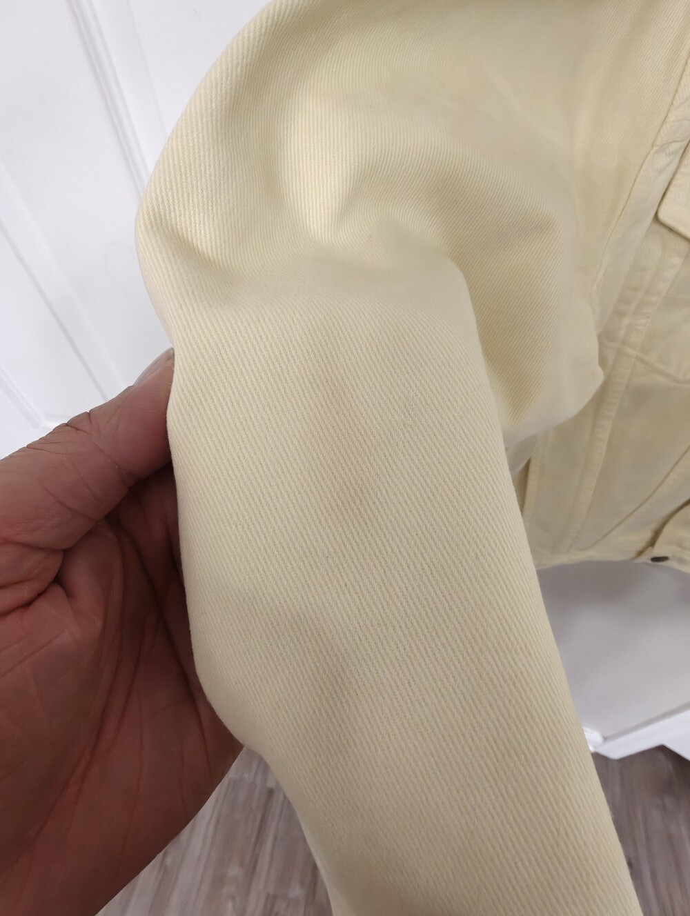 Versace Jeans Couture Light Yellow Denim Jacket Large - Picture 5 of 7